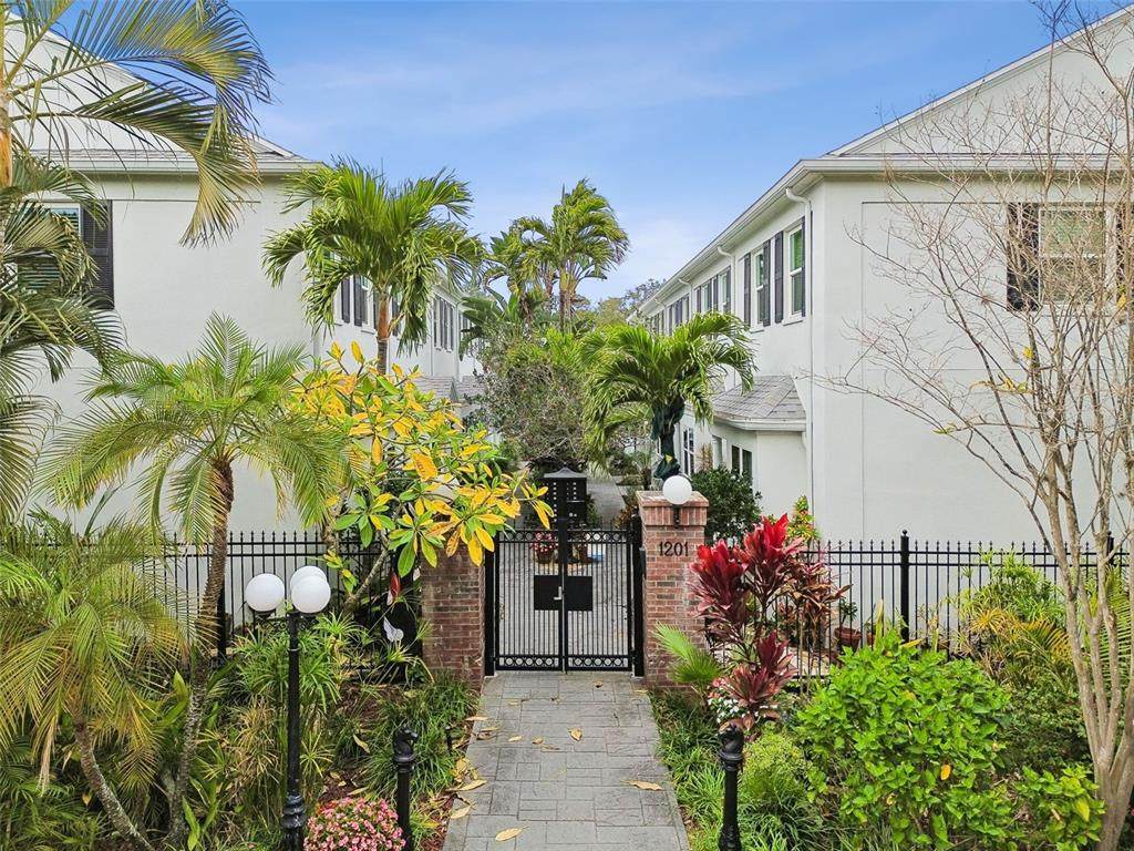 1201 Horatio Street - Photo 1