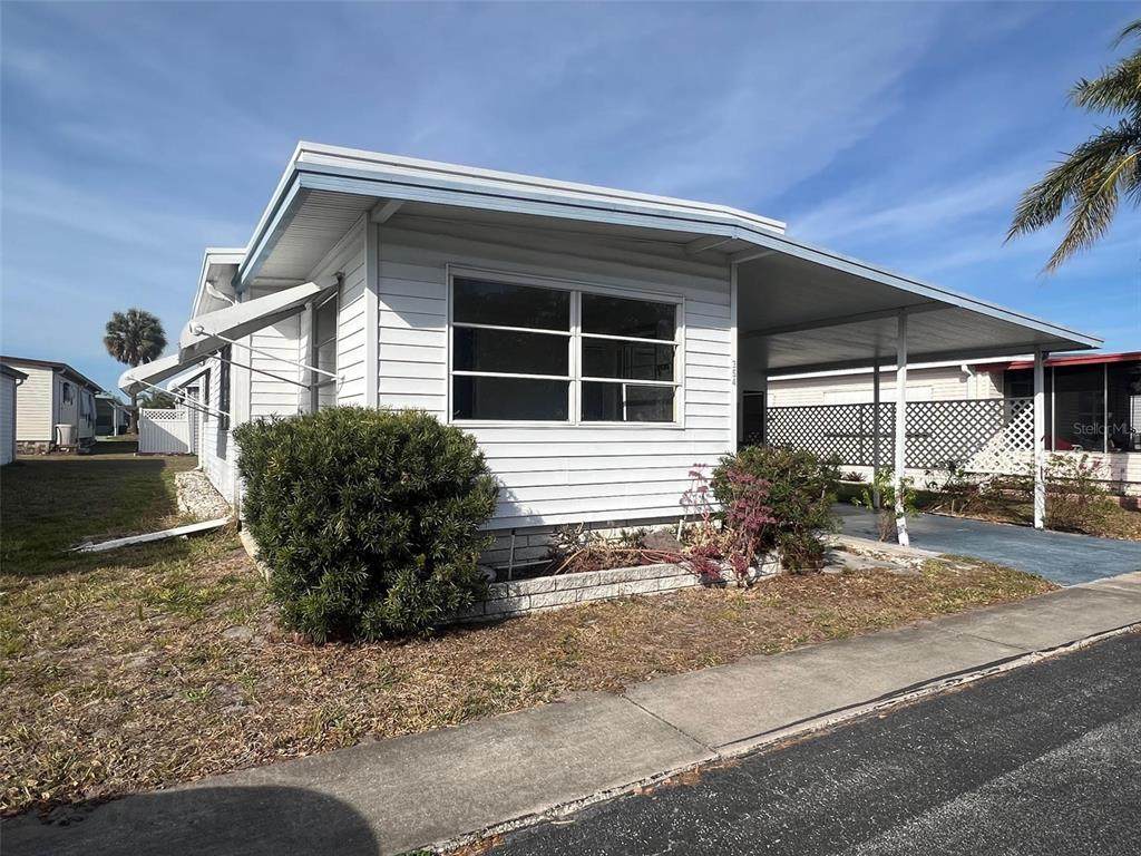 354 King Palm Street - Photo 1