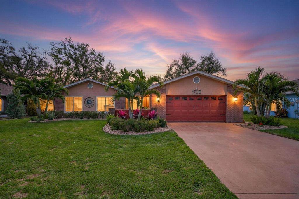 1700 Glen Lakes Boulevard - Photo 1