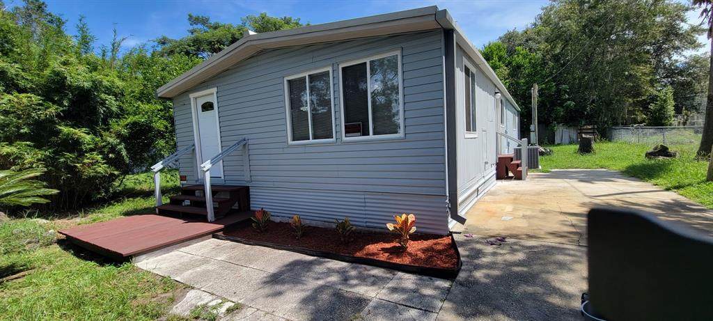 12242 Parkwood Street - Photo 1