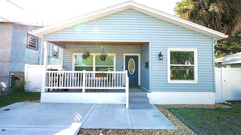 829 18TH Street - Photo 1