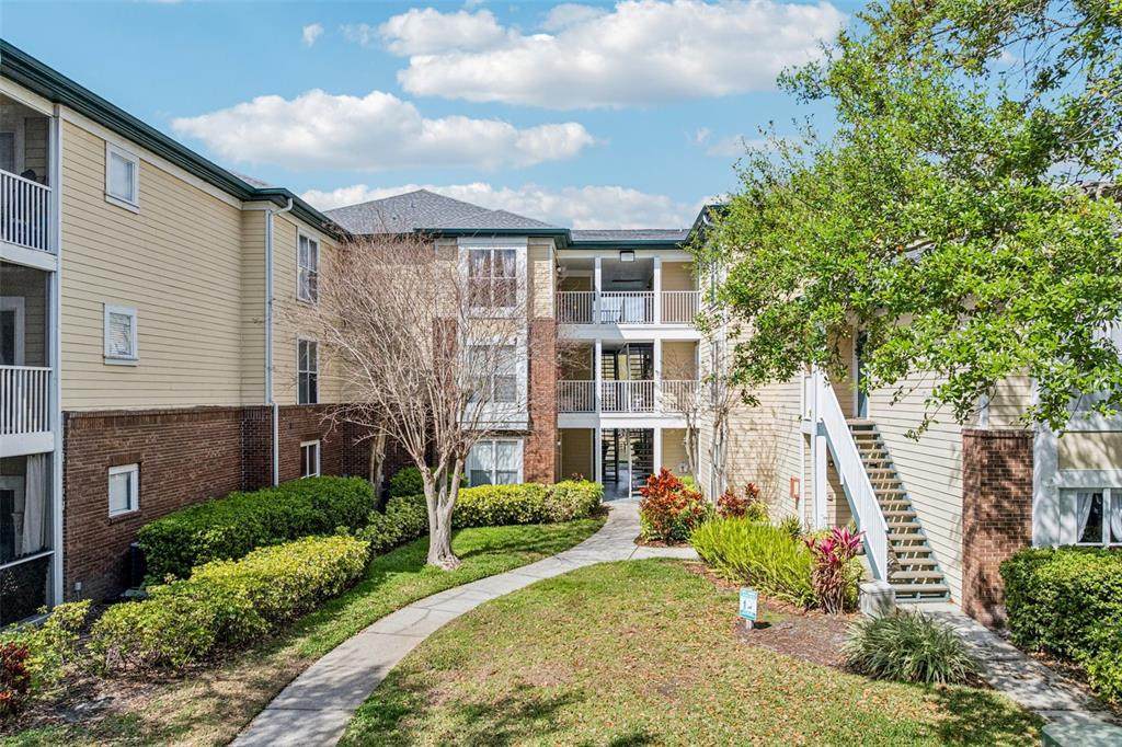 4211 Chatham Oak Court - Photo 1