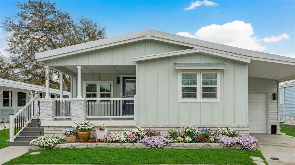 108 Dolphin Drive - Photo 1