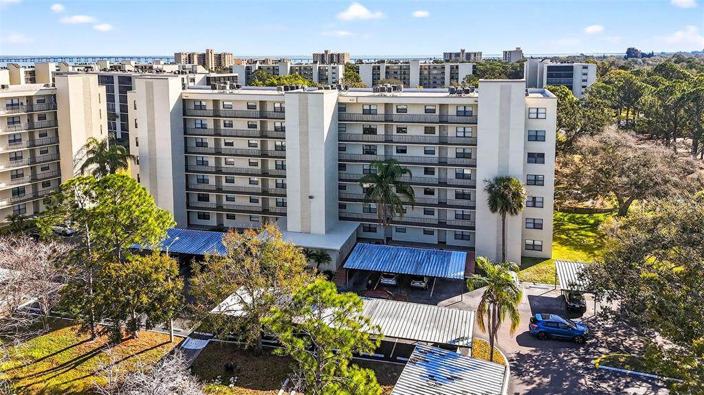 800 Cove Cay Drive - Photo 1