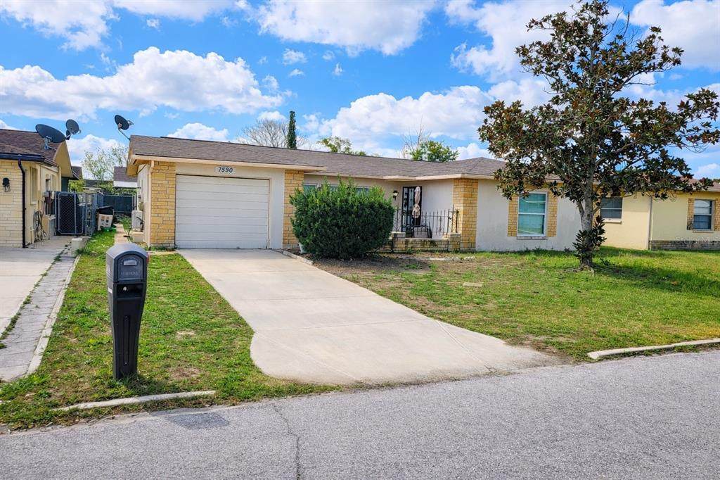 7530 Judith Crescent Crescent - Photo 1