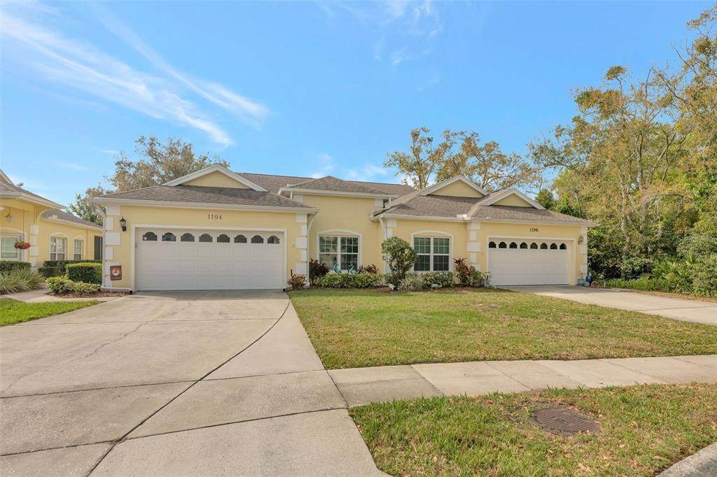1194 Royal Boulevard - Photo 1