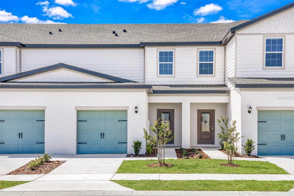696 Poppy Lane - Photo 1