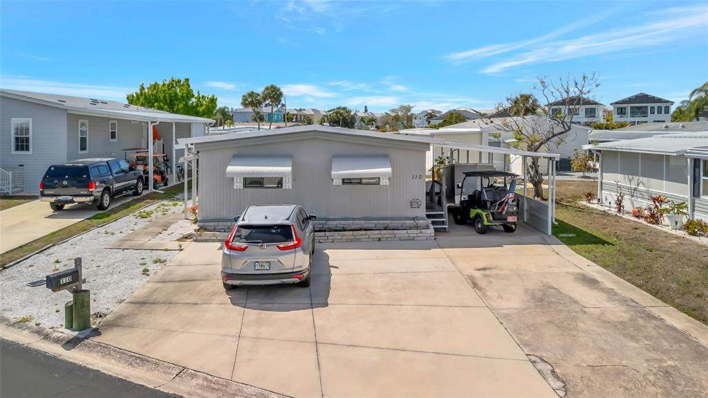 110 Saint Lucia Loop - Photo 1
