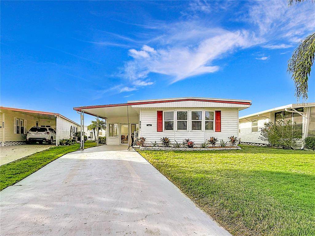 10184 106TH Avenue - Photo 1