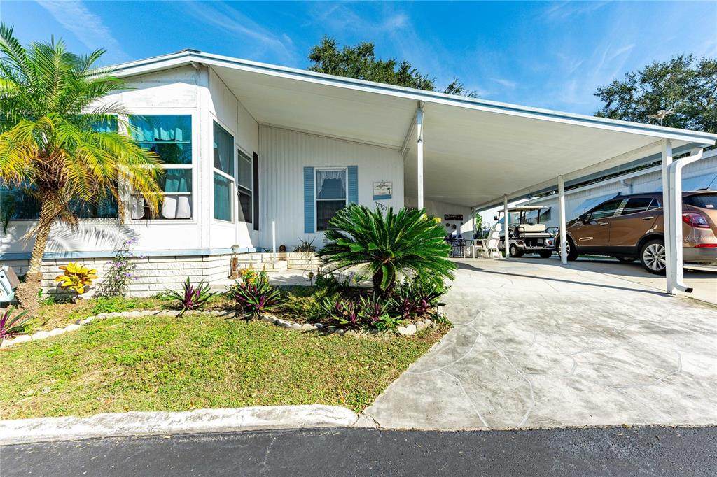 37827 Mission Hills Avenue - Photo 1