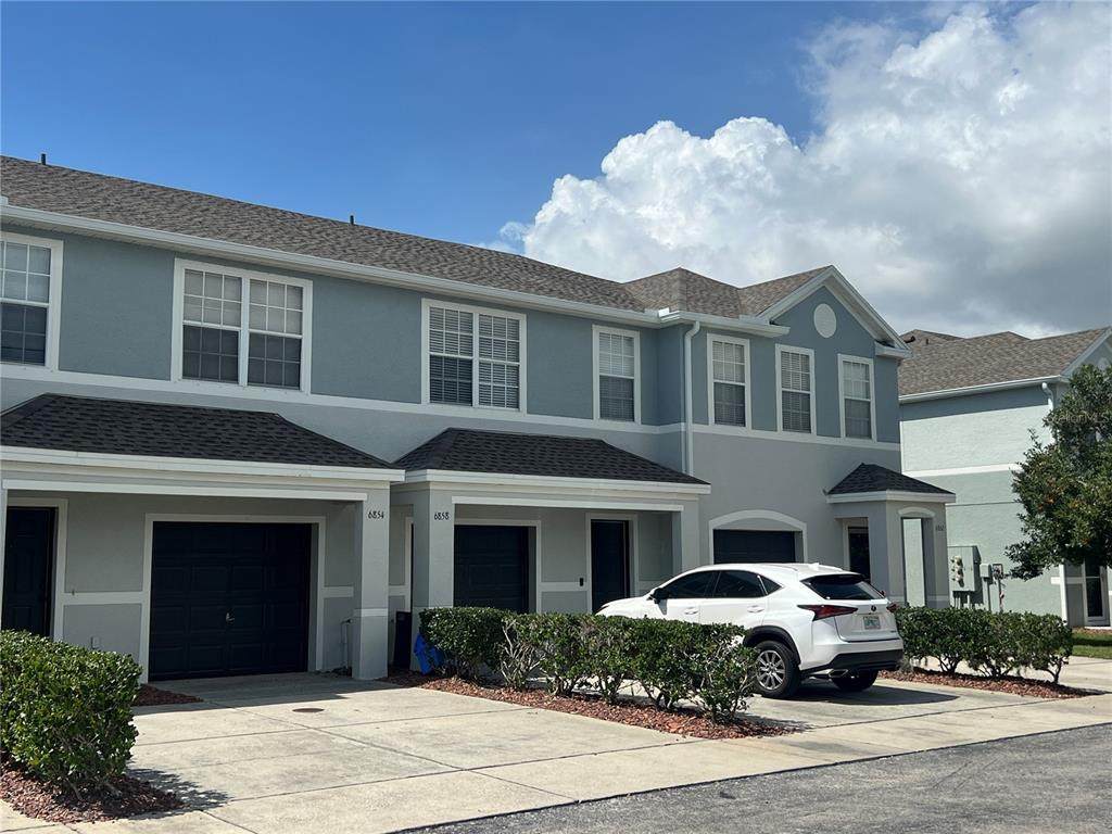 6854 47TH WAY N - Photo 1
