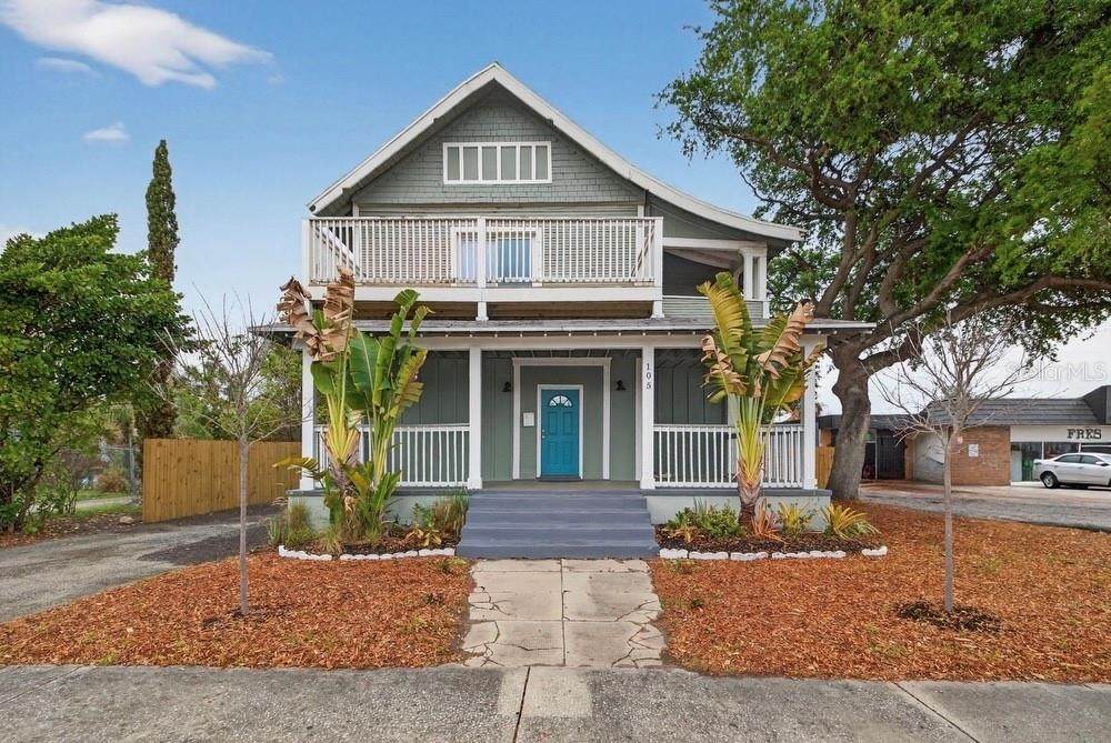 105 Columbus Drive - Photo 1