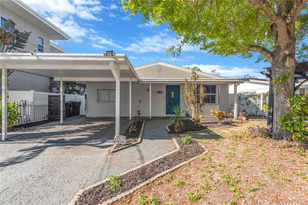 6305 Selbourne Avenue - Photo 1