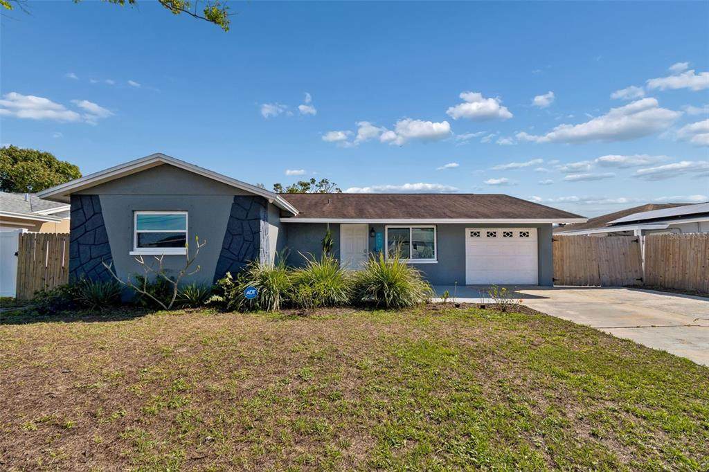 6882 62ND Avenue - Photo 1