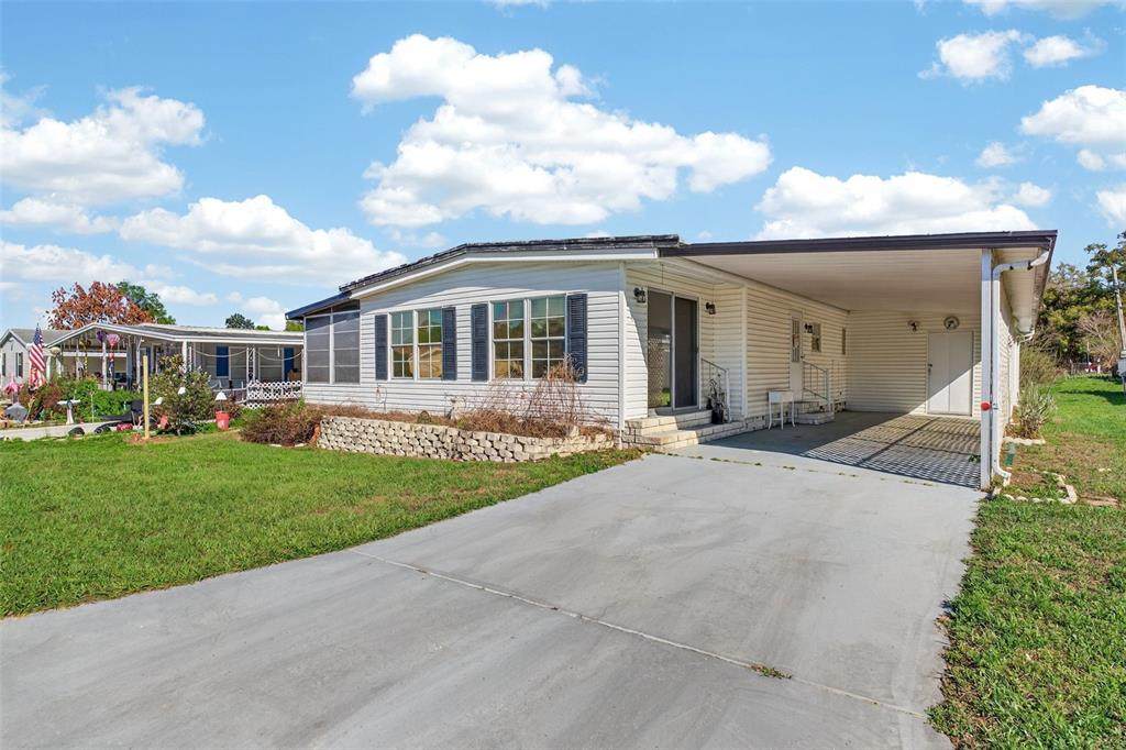 39213 Flora Avenue - Photo 1