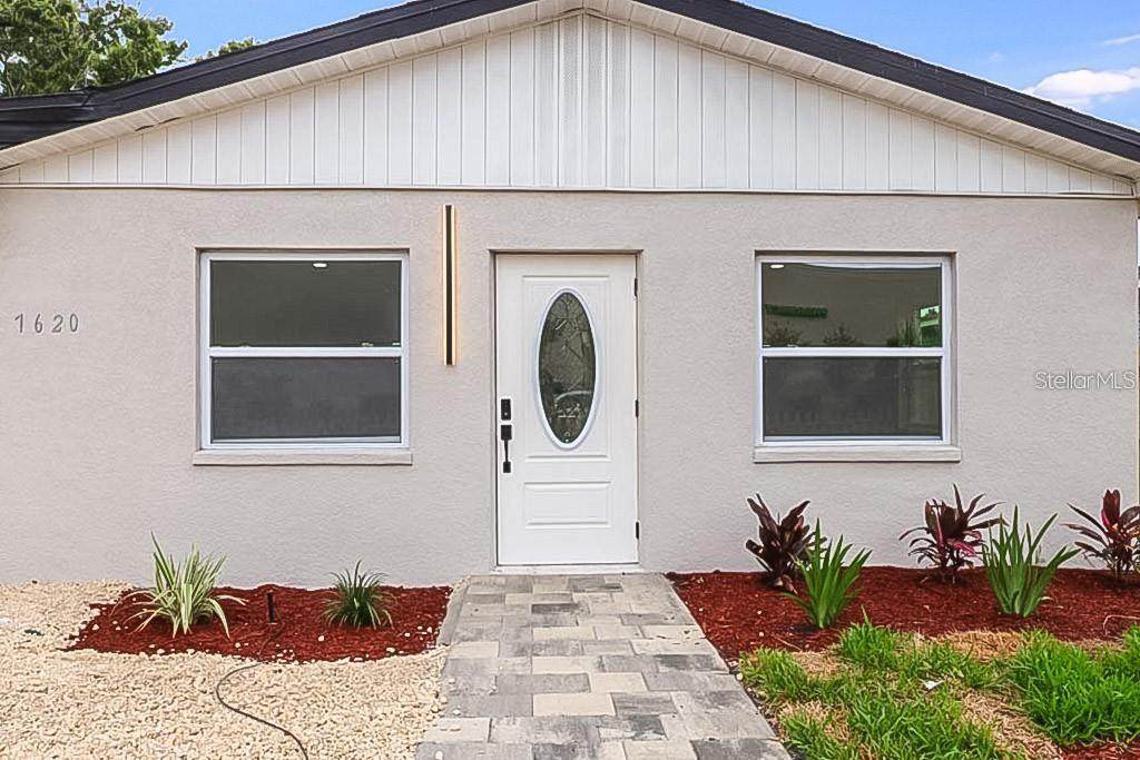 7620 74TH Street - Photo 1