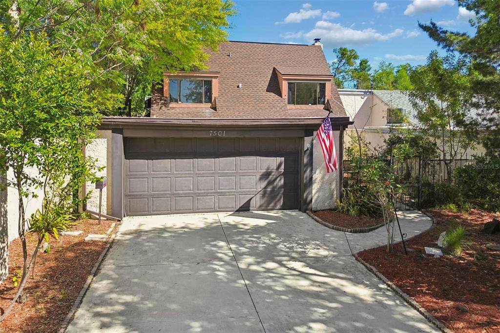 7501 Woodbox Row - Photo 1