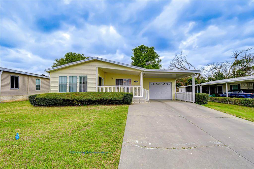 37232 Neukom Avenue - Photo 1