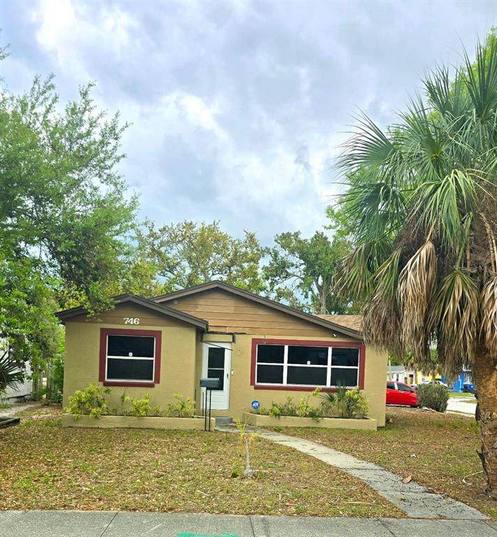 746 38TH Avenue - Photo 1