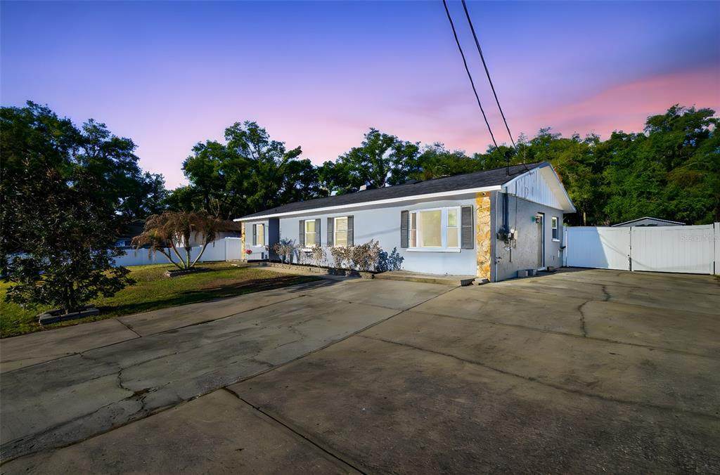 7403 Providence Road - Photo 1
