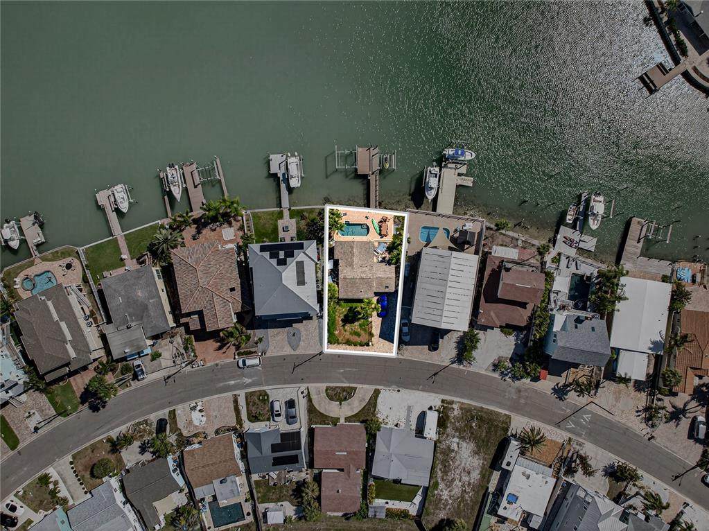449 Bayshore Drive - Photo 1
