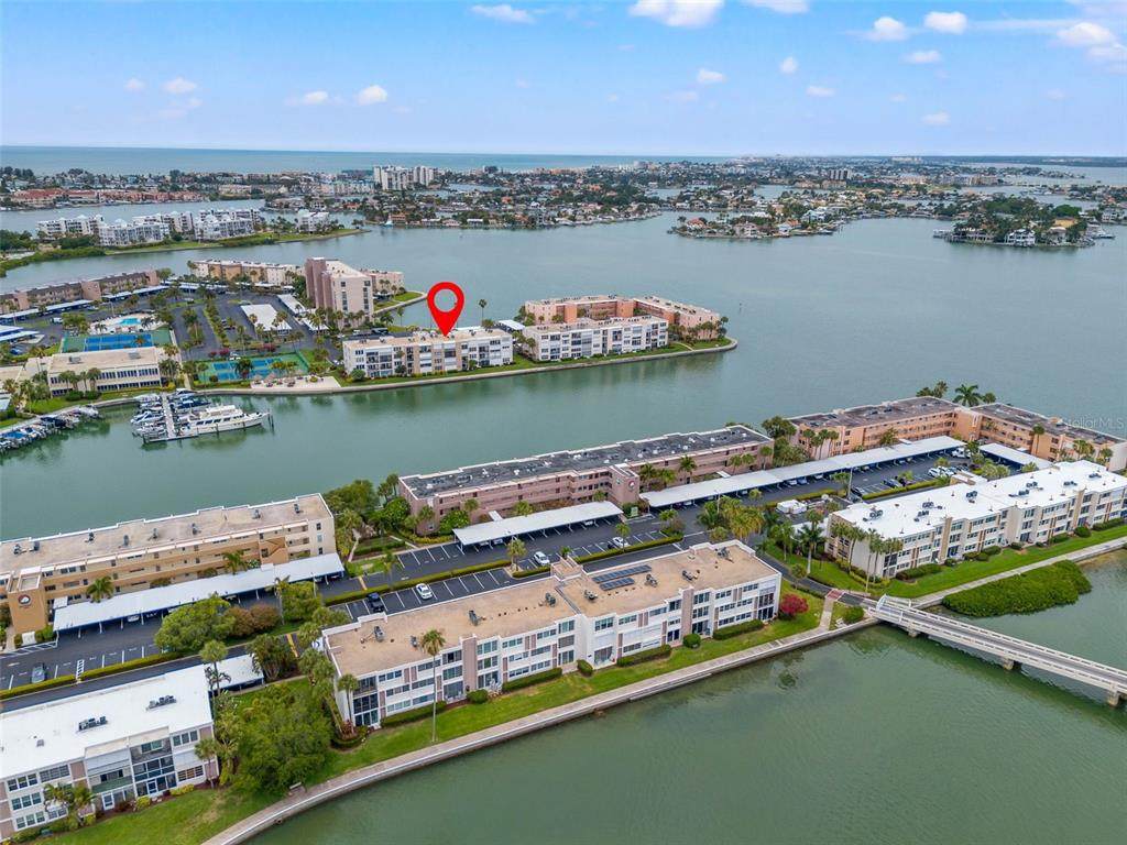 7625 Sun Island Drive - Photo 1