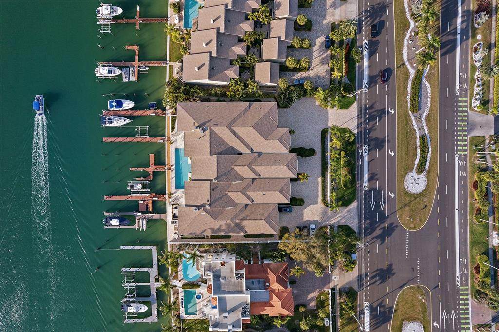 830 Pinellas Bayway - Photo 1