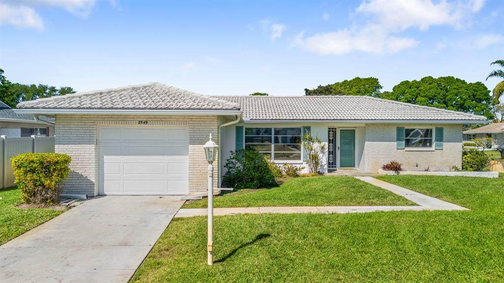 2549 Wynnewood Drive - Photo 1
