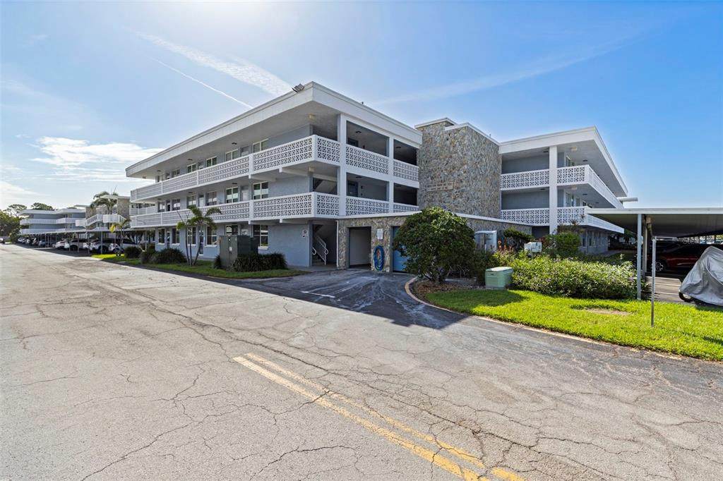 4895 Bay Street - Photo 1