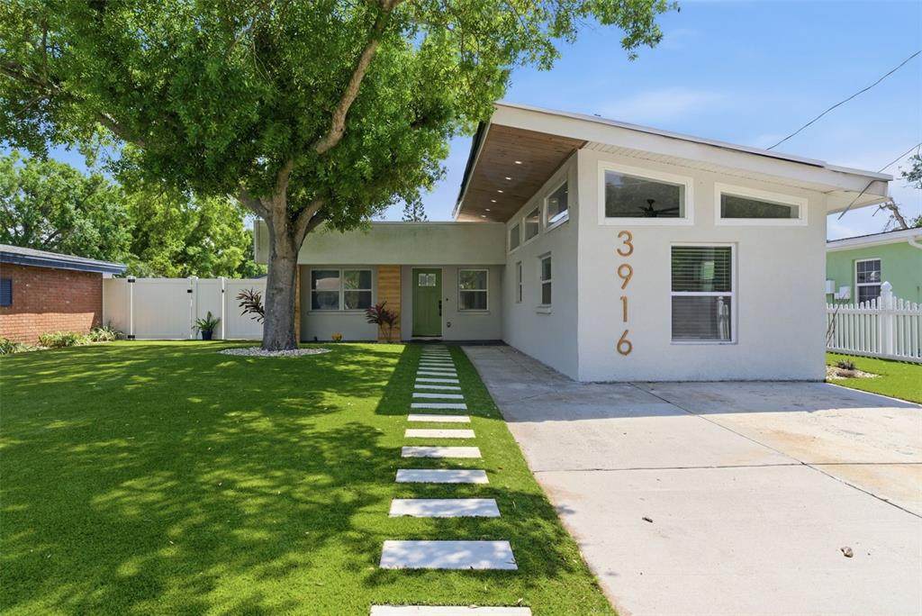 3916 Iowa Avenue - Photo 1