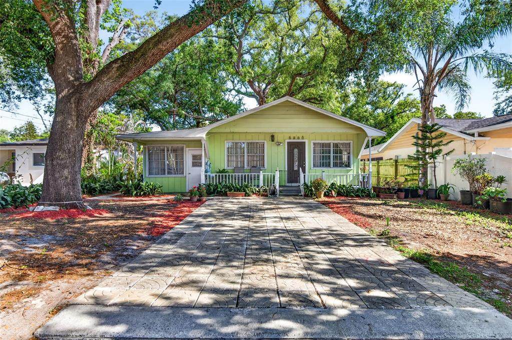 1417 Yukon Street - Photo 1