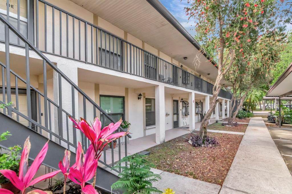 11511 113TH Street - Photo 1