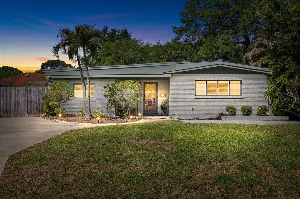 4303 Cameron Avenue - Photo 1