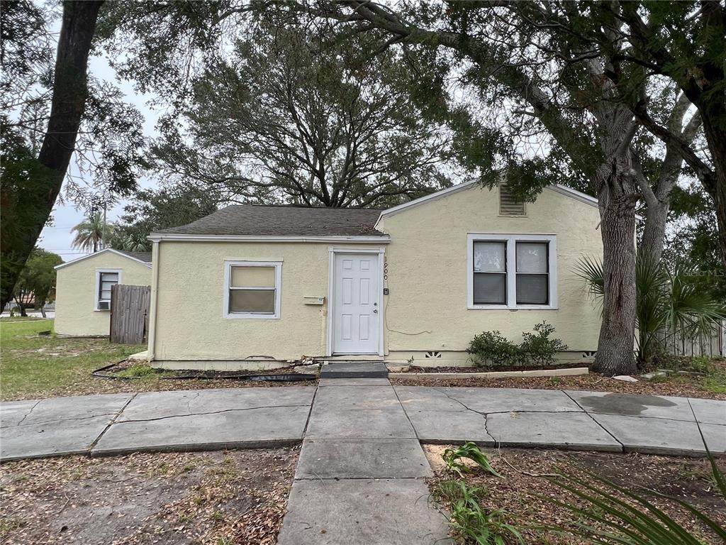 1900 19TH Street - Photo 1