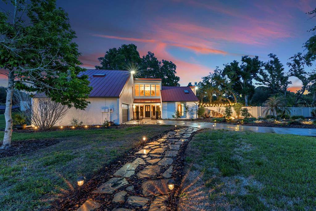 2925 Chelsea Woods Drive - Photo 1