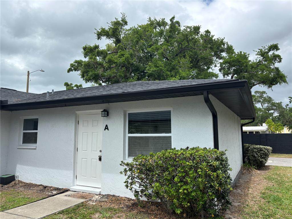 5839 Erin Lane - Photo 1