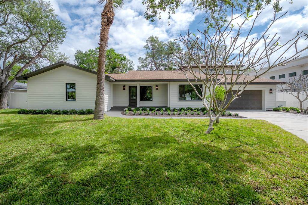 471 Davis Boulevard - Photo 1