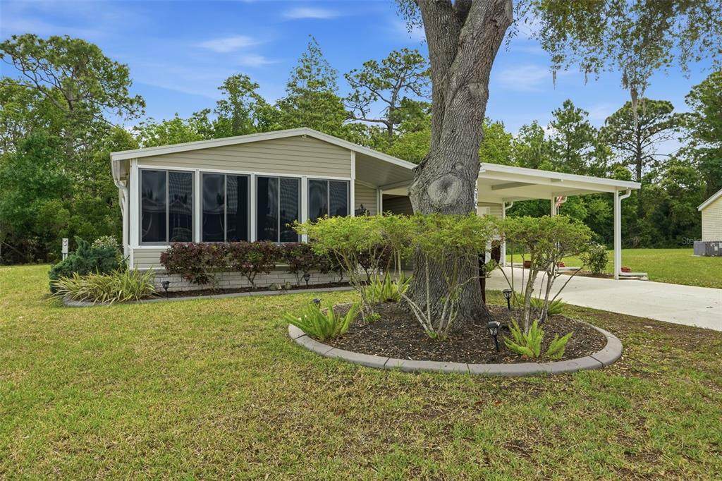 5161 Forest Glenn Drive - Photo 1