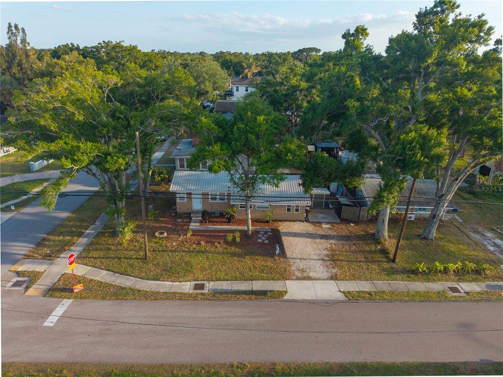 6002 72ND Avenue - Photo 1