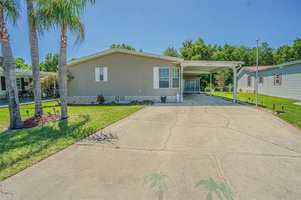37349 Gill Avenue - Photo 1