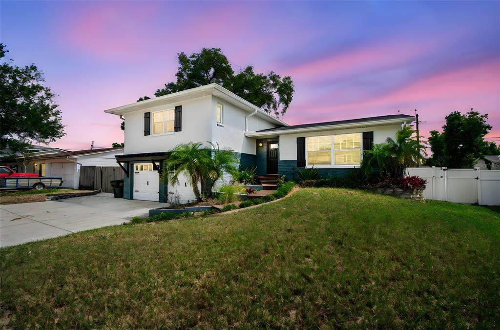 13548 Bellewood Avenue - Photo 1