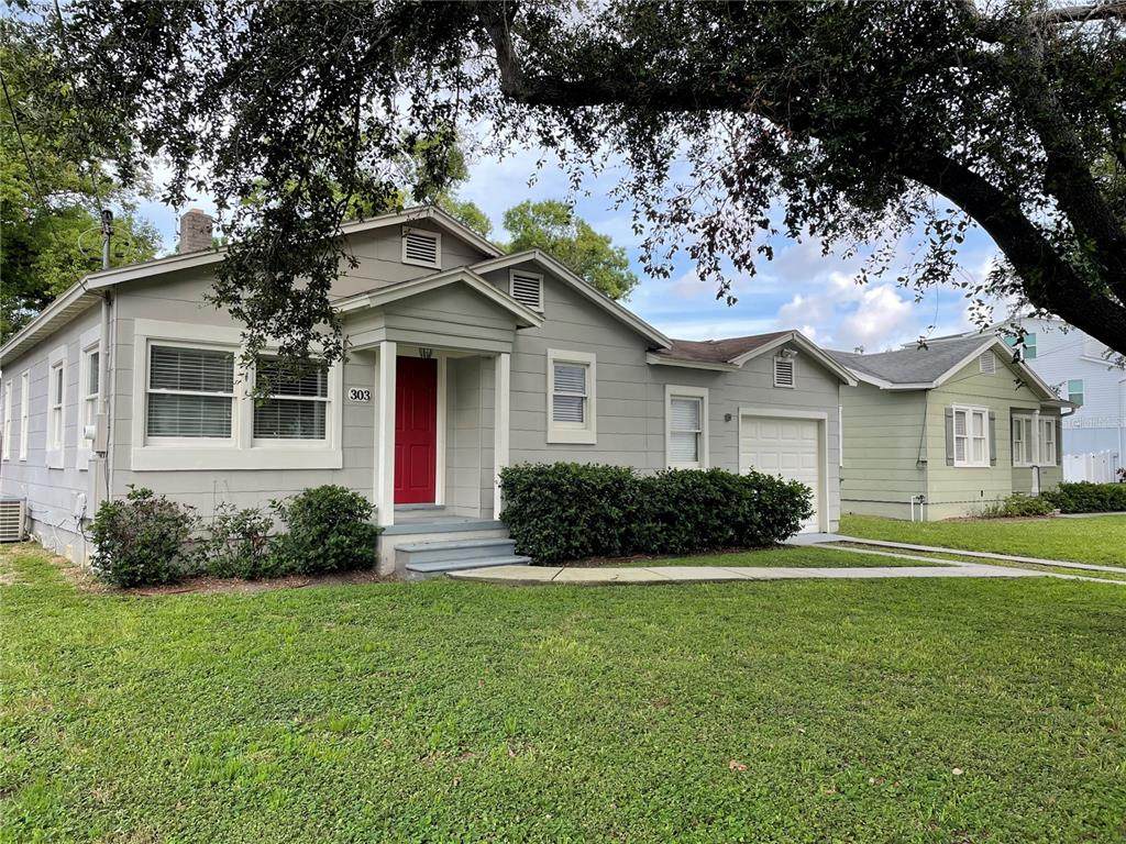 303 Audubon Avenue - Photo 1