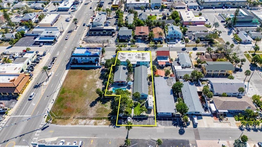 523 72ND Avenue - Photo 1