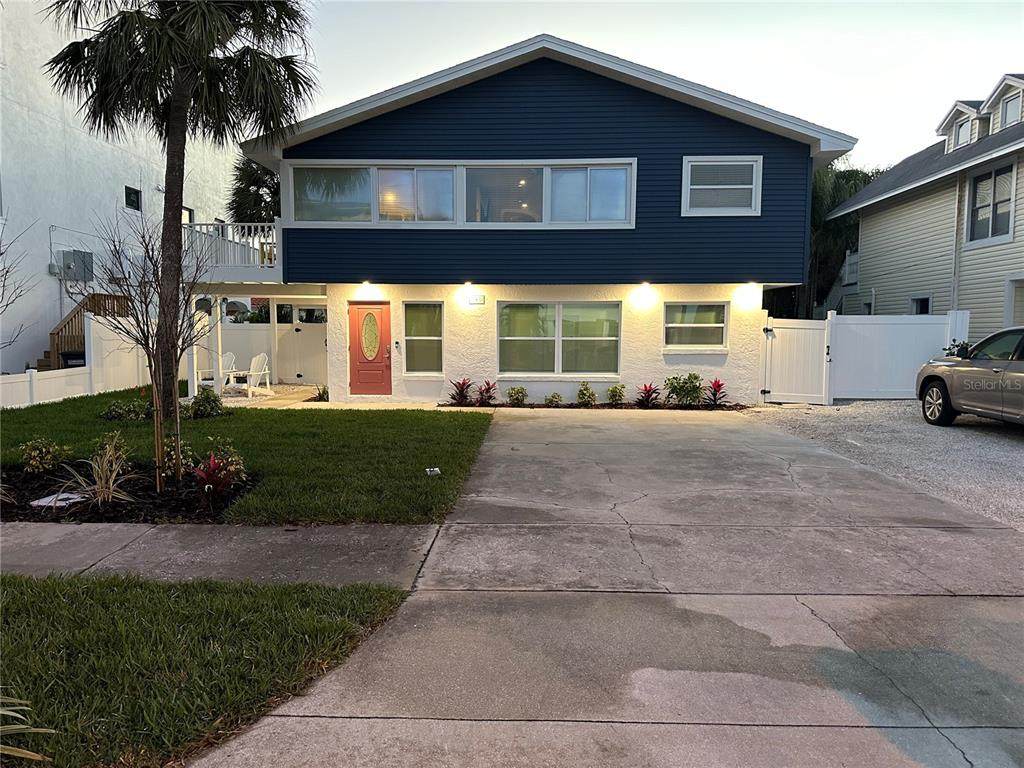 745 Eldorado Avenue - Photo 1