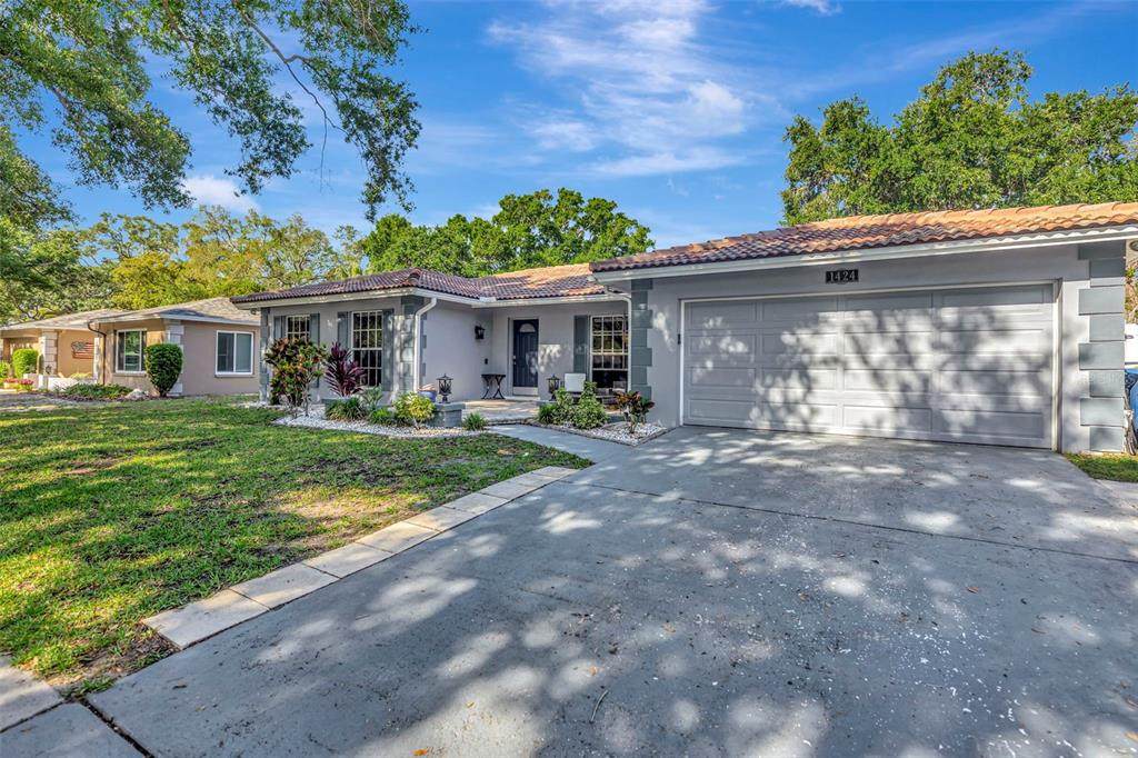 1424 Stewart Boulevard - Photo 1