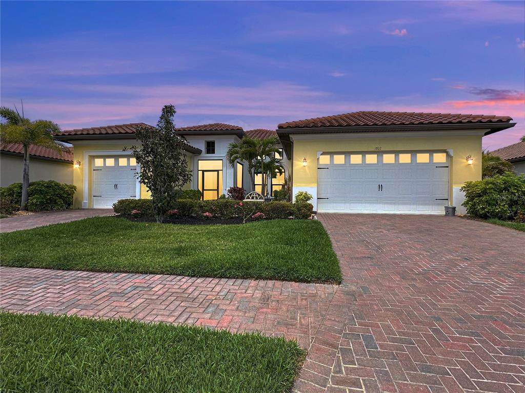 1802 5TH Street - Photo 1