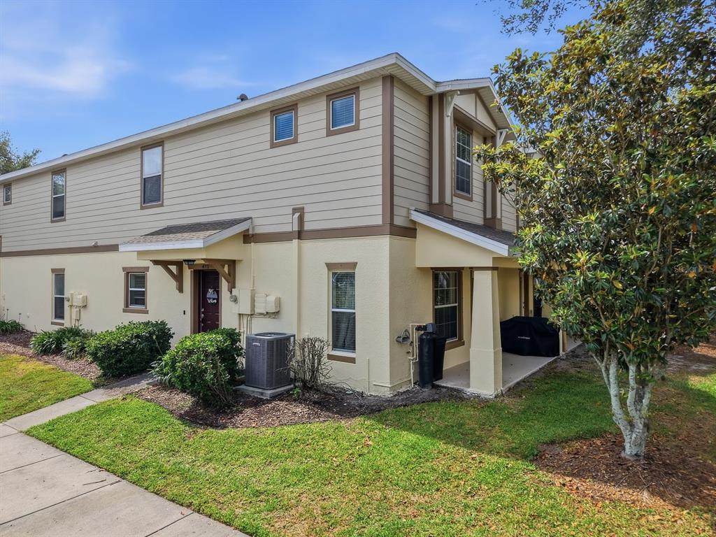 4711 Chatterton Way - Photo 1