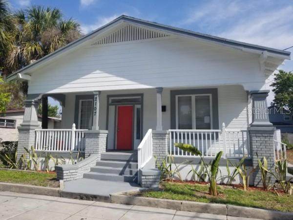 2107 Chestnut Street - Photo 1