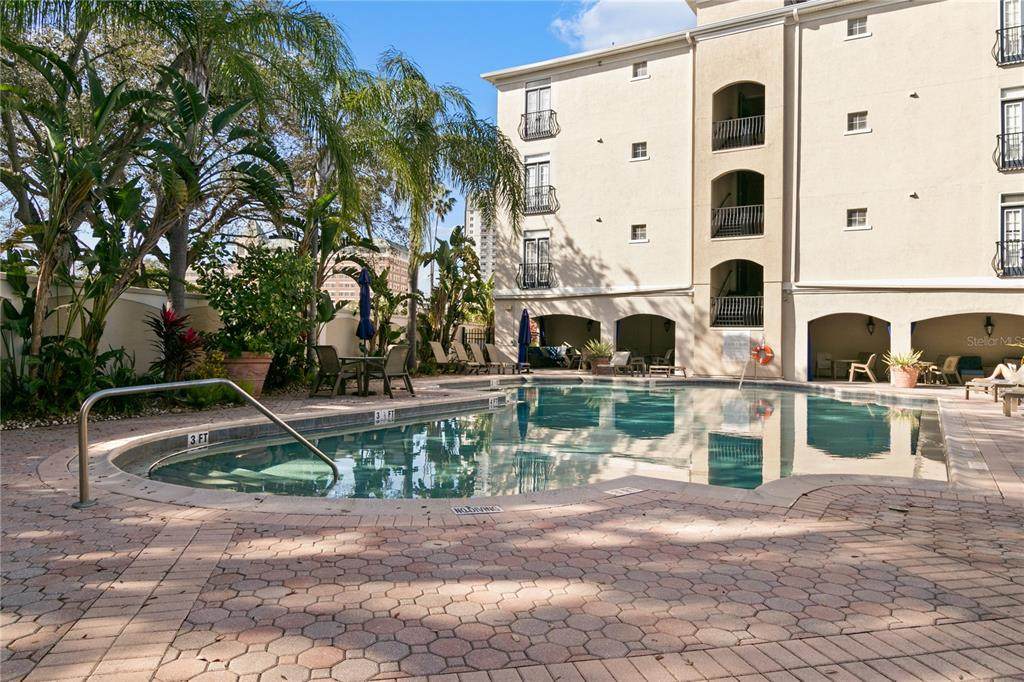 501 Knights Run Avenue - Photo 1