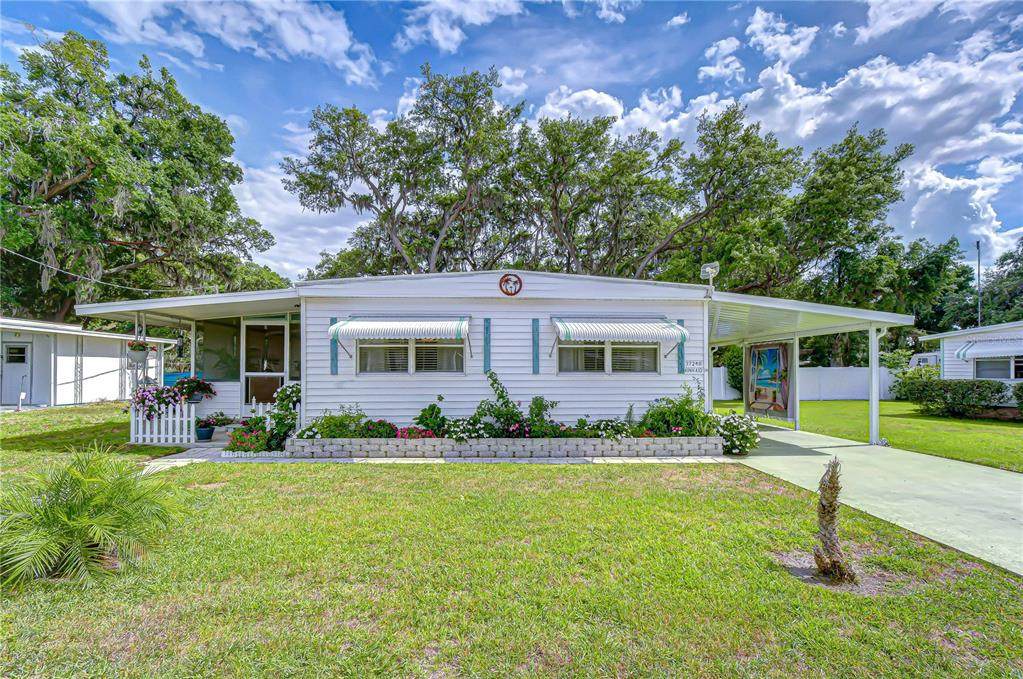 37248 Kinkaid Drive - Photo 1